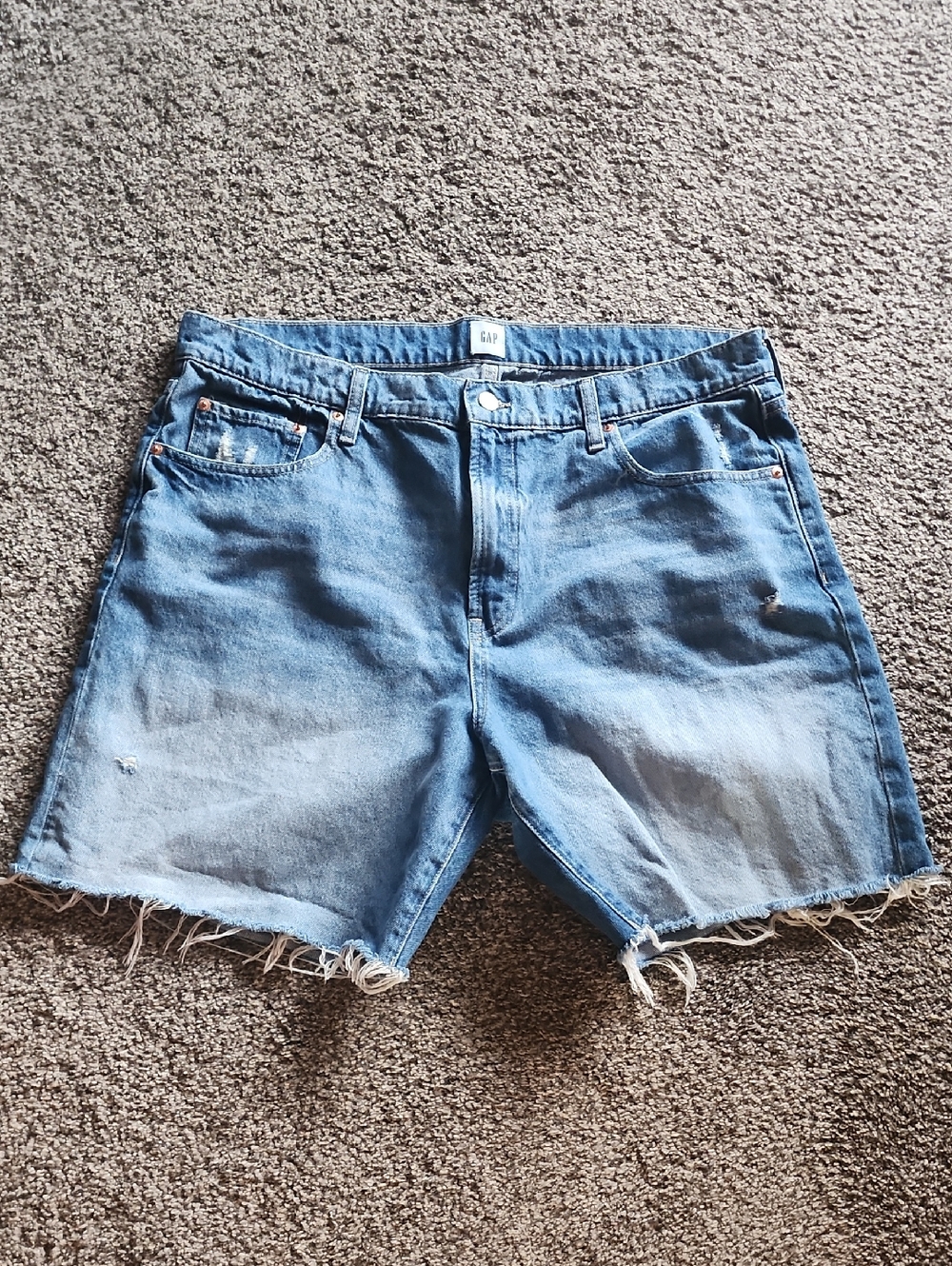 GAP women's  Light Blue Distressed Denim Cutoff Shorts